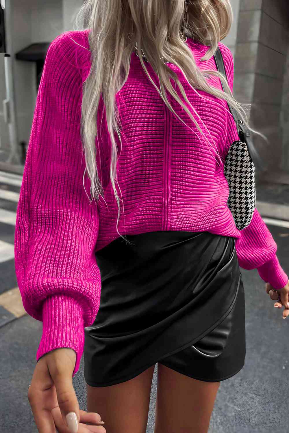 Horizontal Ribbing Round Neck Sweater